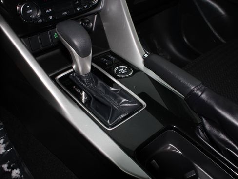 Used 2023 Mitsubishi Eclipse Cross Ralliart image 13