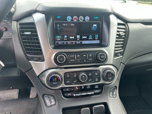 Used 2019 Chevrolet Tahoe LT image 11