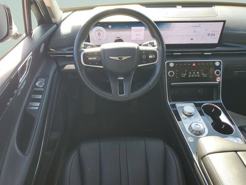 Used 2025 Genesis GV80 2.5T Standard AWD/4WD image 12