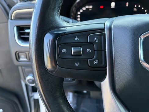 Used 2022 GMC Yukon SLT w/ SLT Luxury Package RWD image 23