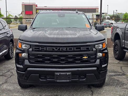Used 2025 Chevrolet Silverado 1500 Custom AWD/4WD image 8