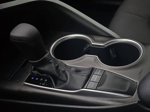 Certified 2023 Toyota Camry LE image 22