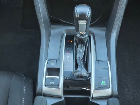 Used 2019 Honda Civic EX image 16
