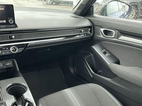 Used 2023 Honda Civic Sport image 23