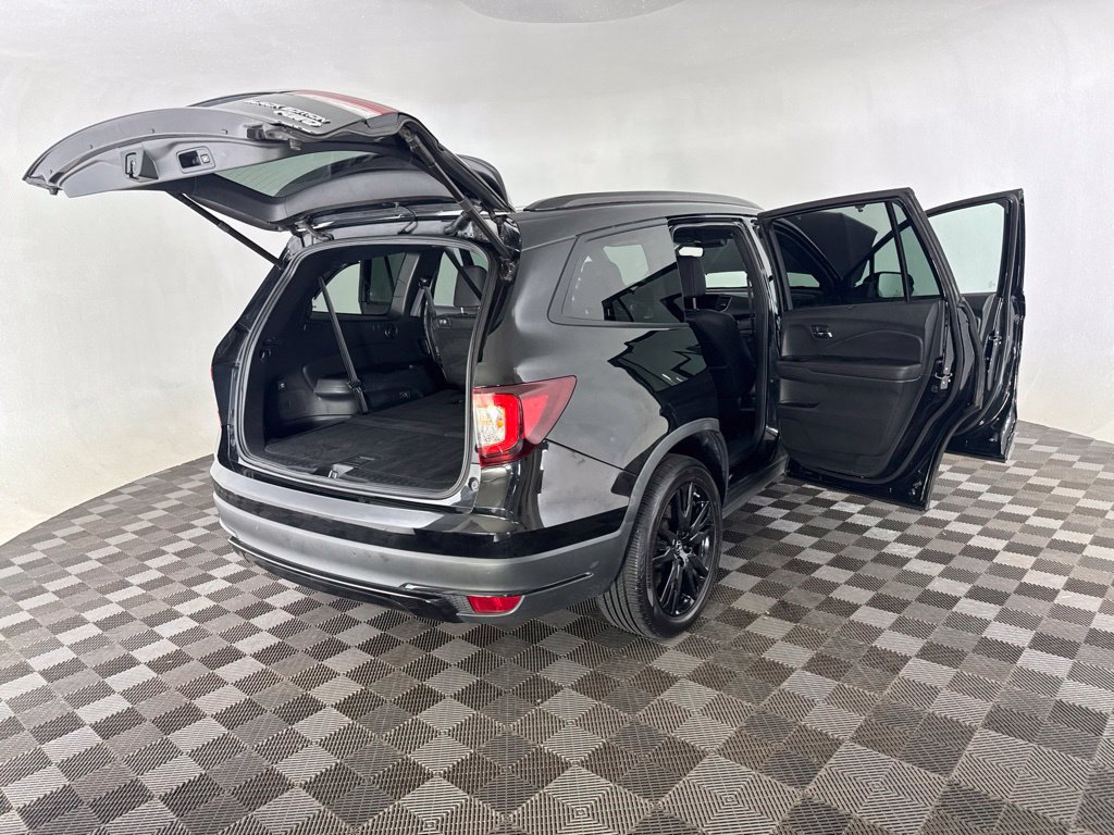 Used 2021 Honda Pilot Black Edition image 15