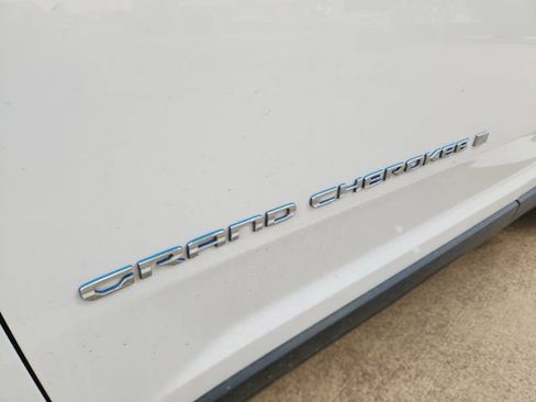 Used 2024 Jeep Grand Cherokee Limited 4xe AWD/4WD image 10