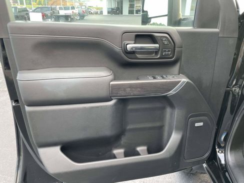Used 2020 Chevrolet Silverado 2500 LTZ w/ LTZ Premium Package AWD/4WD image 15