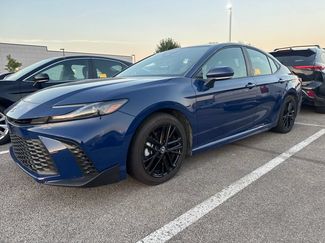 Used 2025 Toyota Camry SE FWD video 1