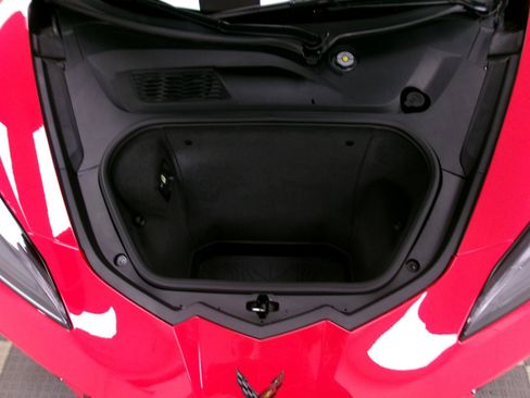 Used 2024 Chevrolet Corvette Stingray Premium Conv w/ Z51 Performance Package RWD image 14