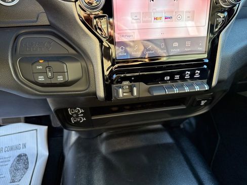 New 2026 RAM 2500 Tradesman image 25