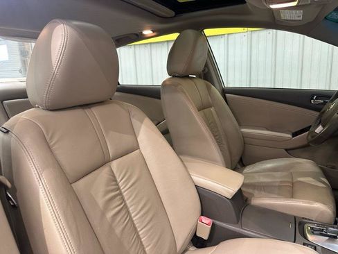 Used 2011 Nissan Altima 2.5 SL w/ 2.5SL Pkg FWD image 17