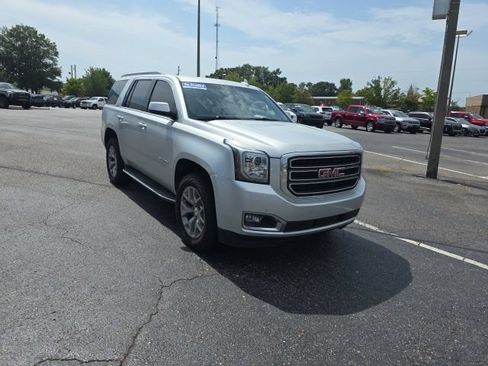 Used 2016 GMC Yukon SLT w/ Open Road Package AWD/4WD image 1