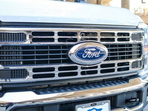 New 2026 Ford F350 XL w/ XL Chrome Package image 5