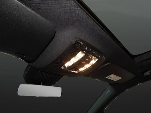 Used 2022 Mercedes-Benz GLE 350 4MATIC image 24