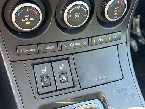 Used 2012 MAZDA MAZDA3 s Grand Touring image 7