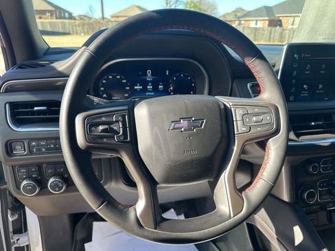 Used 2023 Chevrolet Suburban RST w/ Luxury Package image 21