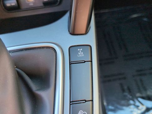 Certified 2024 Kia Seltos LX image 29