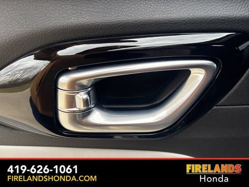 Used 2024 Jeep Compass Limited AWD/4WD image 41