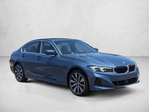 New 2026 BMW 330i Sedan w/ Premium Package RWD image 7