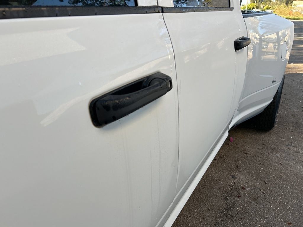 Used 2023 RAM 3500 Tradesman AWD/4WD image 17
