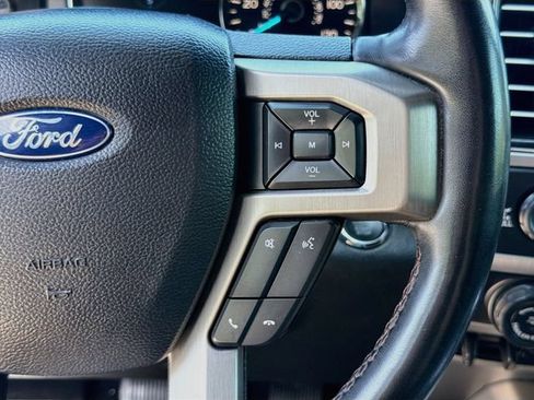 Used 2019 Ford F150 Platinum w/ Equipment Group 701A Luxury AWD/4WD image 37