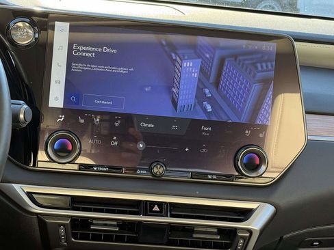 Used 2023 Lexus RX 350 Premium Plus image 10