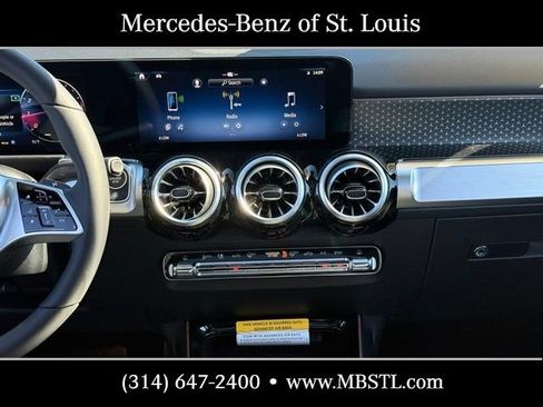 New 2026 Mercedes-Benz GLB 250 4MATIC image 10
