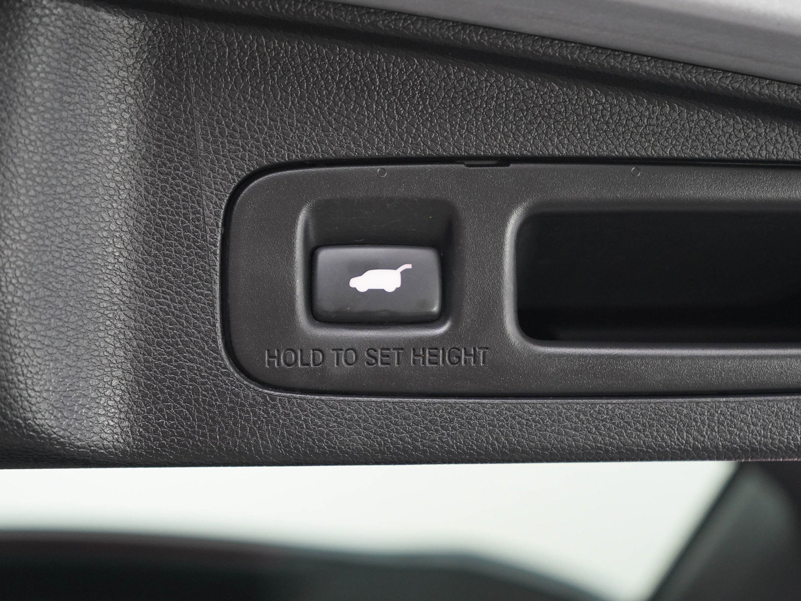 Used 2017 Honda CR-V EX-L image 17
