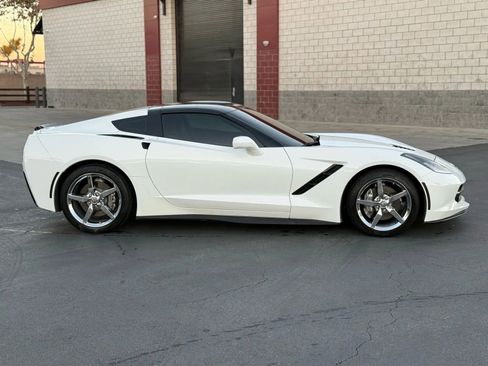 Used 2014 Chevrolet Corvette Stingray Coupe w/ 2LT Preferred Equipment Group image 4
