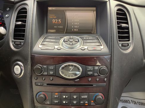 Used 2010 INFINITI EX35 Journey image 18