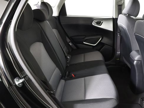 Certified 2025 Kia Soul LX FWD image 31