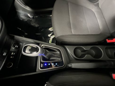 Used 2019 Hyundai Accent SE FWD image 24
