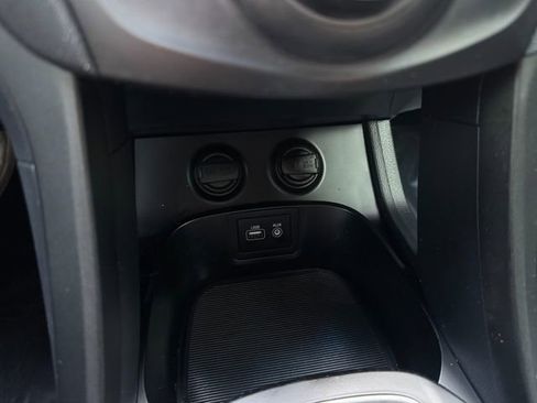 Used 2018 Hyundai Santa Fe FWD image 26