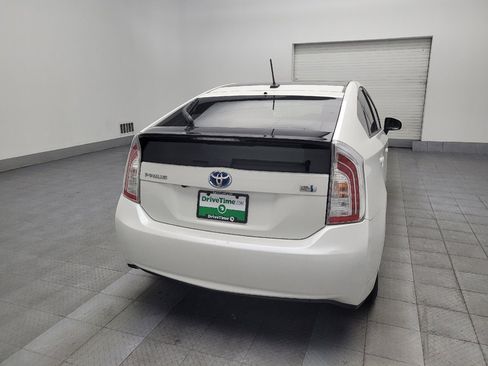 Used 2015 Toyota Prius Five image 7