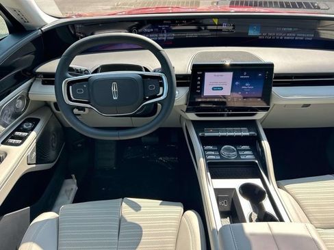 New 2026 Lincoln Nautilus Reserve AWD/4WD image 14