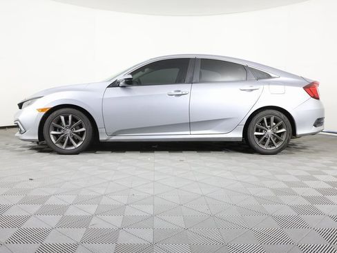 Used 2019 Honda Civic EX image 2