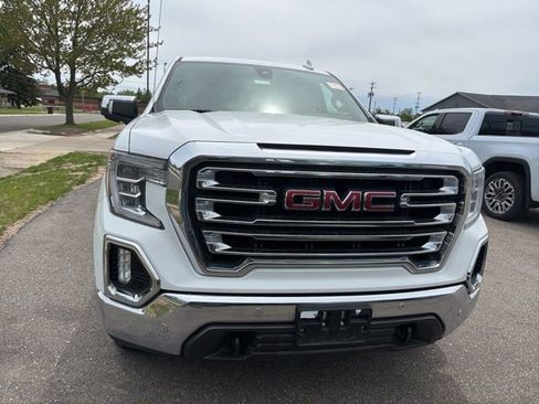 Used 2019 GMC Sierra 1500 SLT w/ SLT Premium Plus Package AWD/4WD image 2