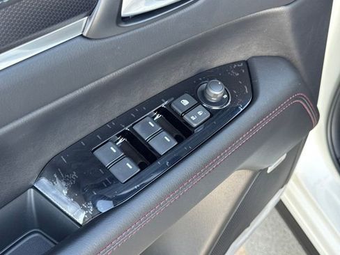 New 2025 MAZDA CX-5 Carbon Edition image 6