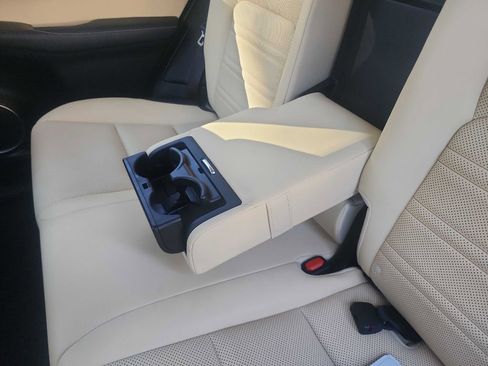 Used 2018 Lexus NX 300 FWD image 32