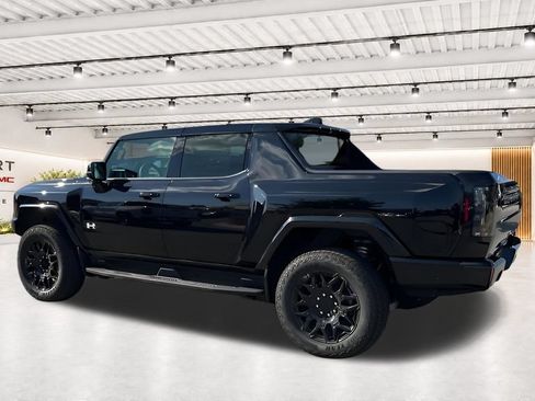New 2026 GMC Hummer EV 4x4 Crew Cab image 8