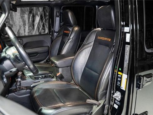 Used 2023 Jeep Gladiator Mojave w/ Trailer Tow Package image 2