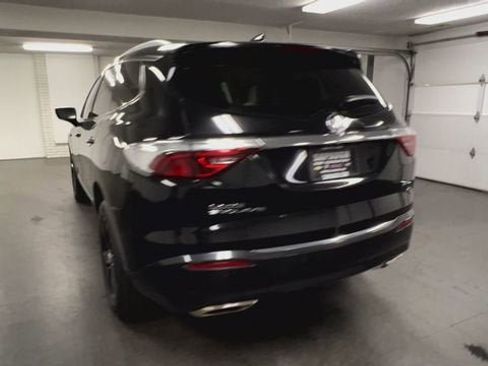 Certified 2023 Buick Enclave Essence w/ Sport Touring Edition FWD image 7