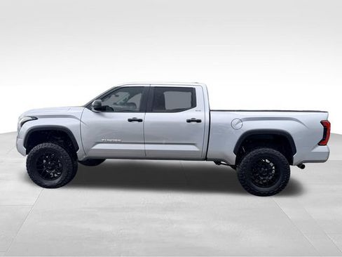 Used 2024 Toyota Tundra SR5 AWD/4WD image 8