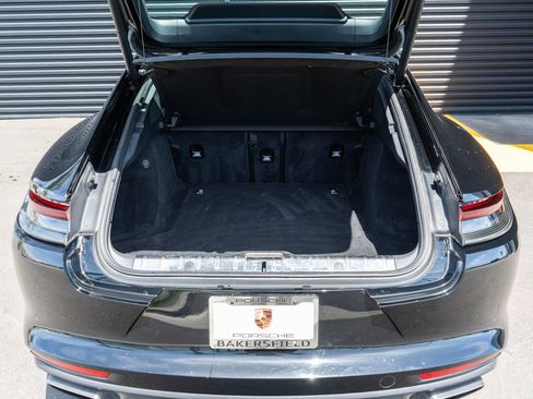 Used 2021 Porsche Panamera 4 AWD/4WD image 34