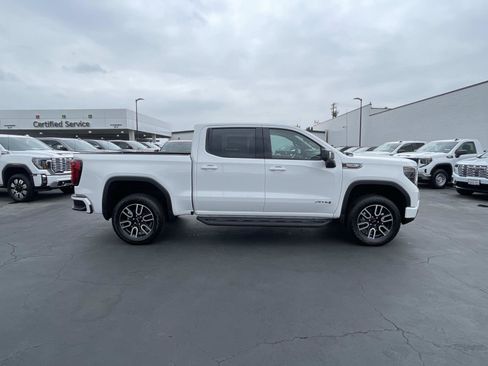 New 2026 GMC Sierra 1500 AT4 w/ AT4 Premium Package AWD/4WD image 4