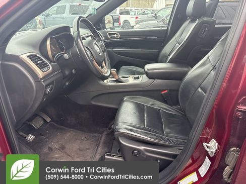Used 2017 Jeep Grand Cherokee Limited w/ Luxury Group II image 10