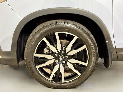 Used 2022 Honda Pilot Touring image 32