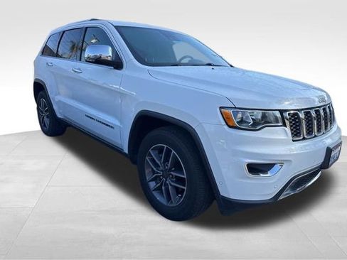 Used 2019 Jeep Grand Cherokee Limited image 2