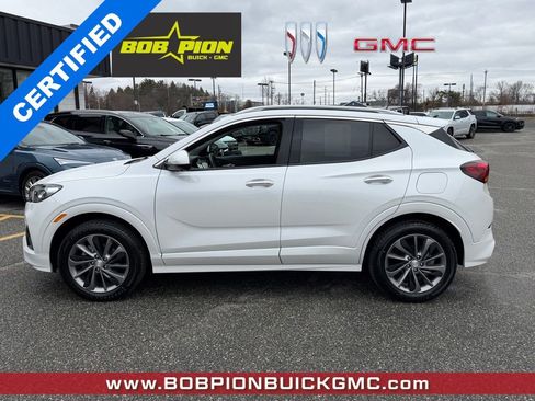 Certified 2021 Buick Encore GX Essence w/ Advanced Technology Package AWD/4WD image 3