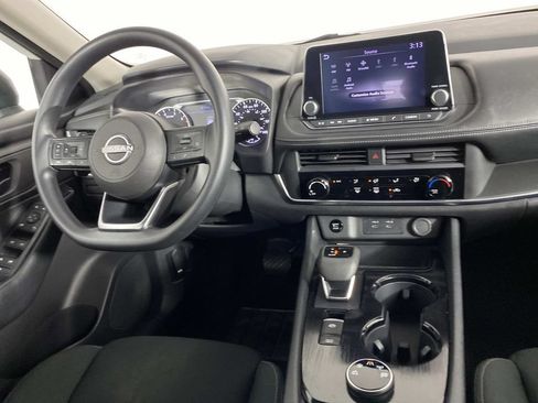 Used 2024 Nissan Rogue S AWD/4WD image 13